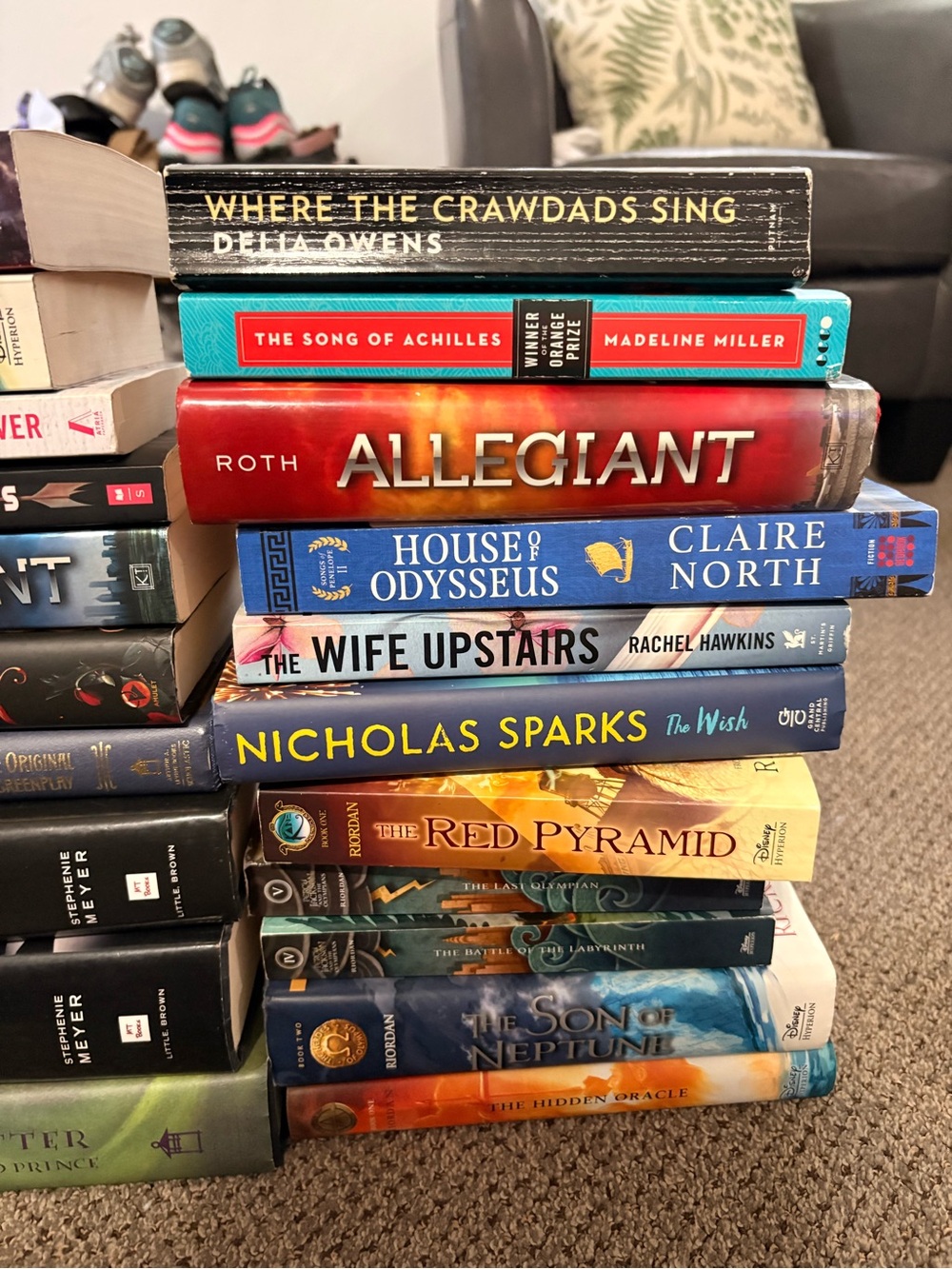 Assorted Paperback/Hardback Books - Picture 4 of 5